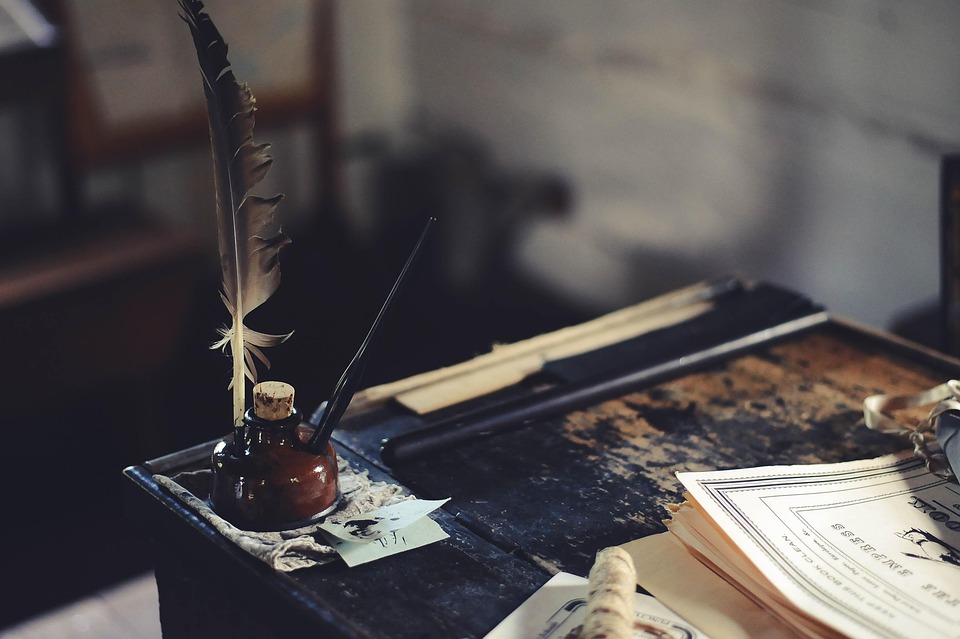 Free photos of Desk